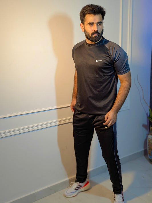 NIKE BLACK & GREY DRI-FIT TRACKSUIT MEN/WOMEN